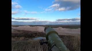 OSINTtechnical on  Eastern Ukraine, a Ukrainian soldier targets a Russian attack jet with a 9K310 Ig