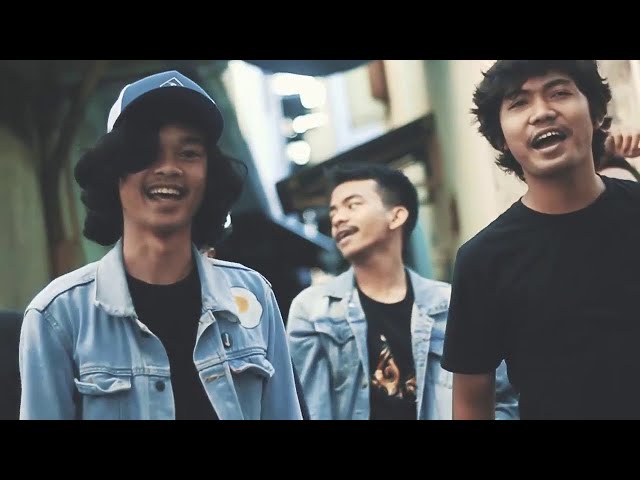 Lil o - Tutup Mulut ! feat Dasi Kupu-Kupu, Twist Crew, Ferdy Joe, Rahmat Rap (Official Video) class=