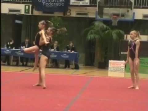 MKGYM Meisjes trio I2 Hanne Geeraerts Sylvia Sleec...