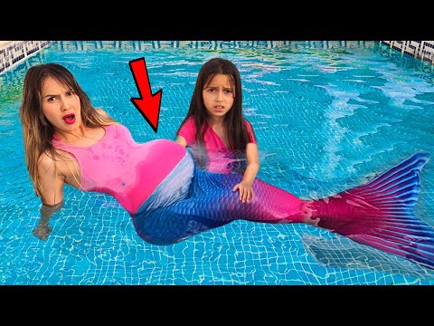 A sereia precisa de ajuda na piscina.