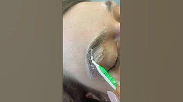 Brow Lamination step 2🔥🔥#browlamination #browtransformation #brows #seaport #bostonlamination m😍