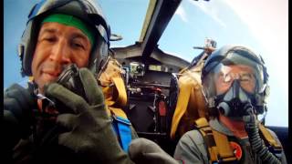Rock star "Evil" Jared Hasselhoff flying MiGFlug Hawker Hunter