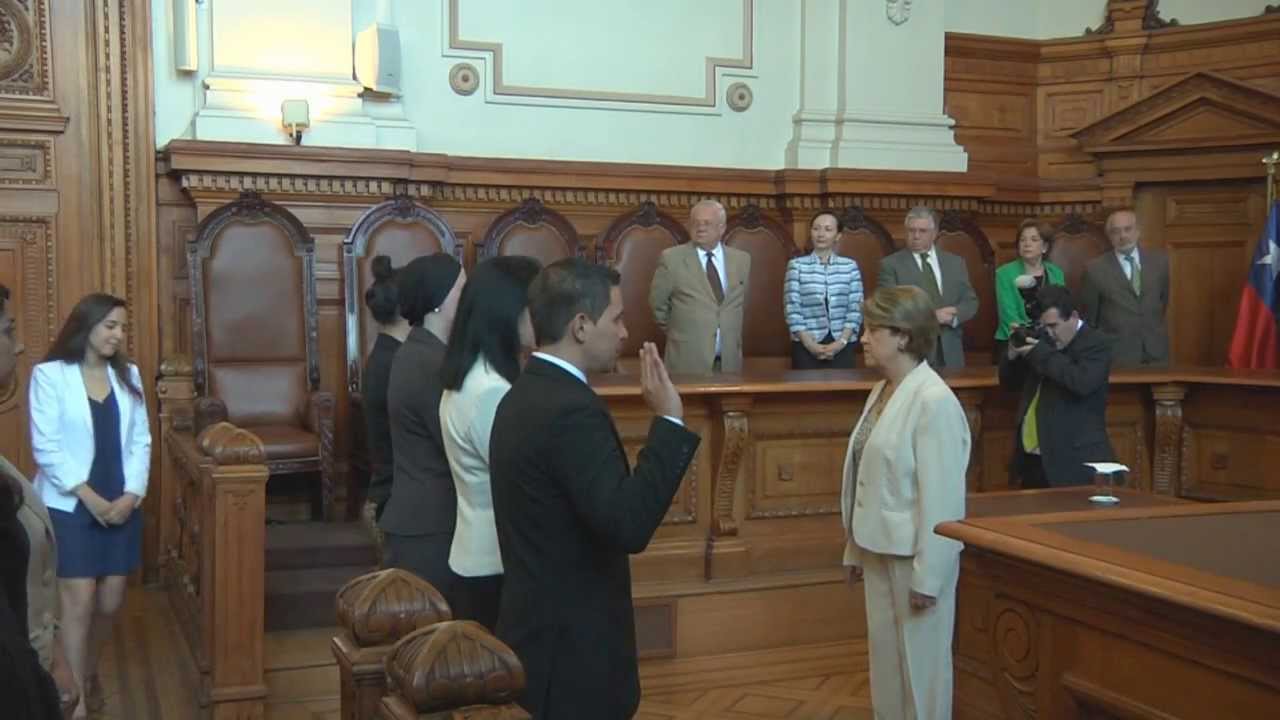 Juramento de abogadas y abogados del 20 de diciembre de 2013 YouTube Juramento de abogadas y abogados del 20 de diciembre de 2013 YouTube