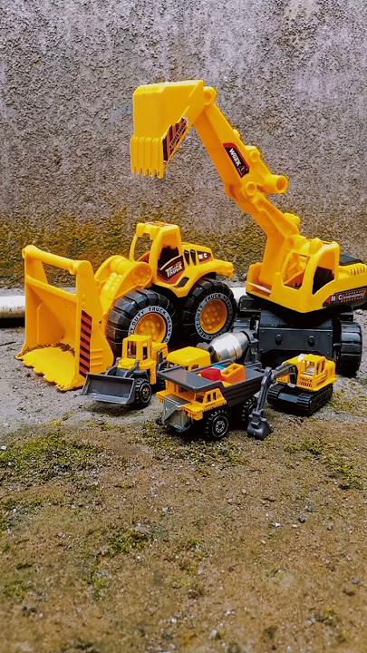 Epic Heavy Machinery Showdown! Excavator vs Dump Truck vs Cement Mixer & More!