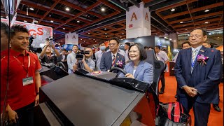 20240426 總統出席「第 27 屆臺灣電子遊戲機國際產業展」