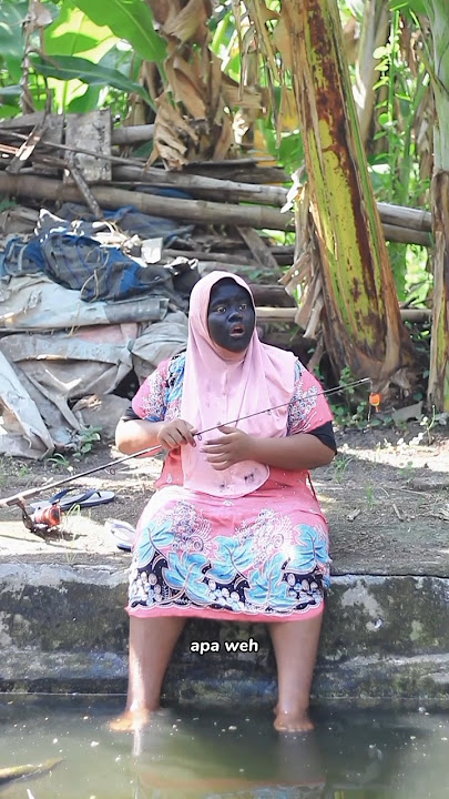 CEWEK KETIKA IKUT MANCING