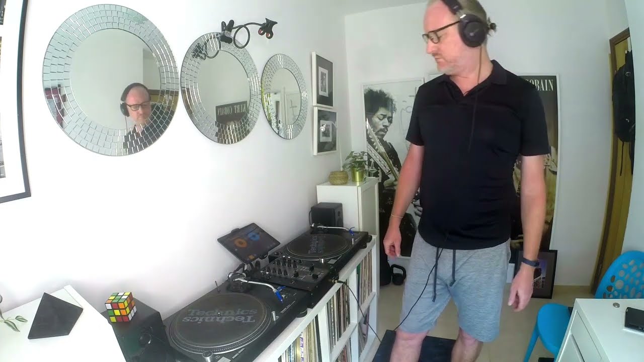 Some Eastern Downtempo Stuff - Matt the Hatt @ Mui Wo