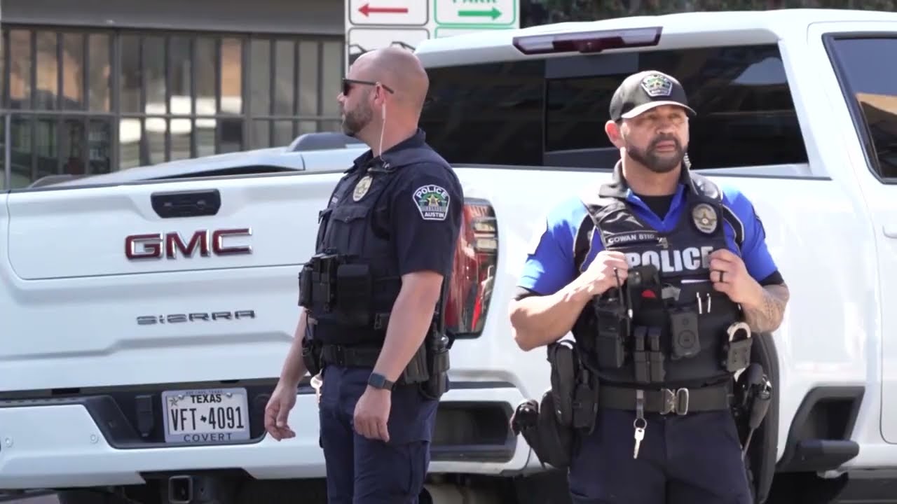 FBI probes possible terror link to deadly Texas shooting