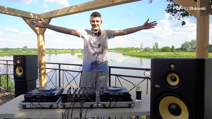 Matt Bukovski - June 2020 live set ('By The River'...