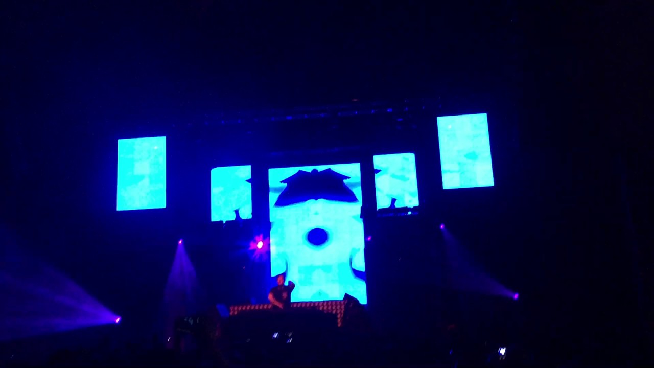 Boombox Cartel B2U live YouTube