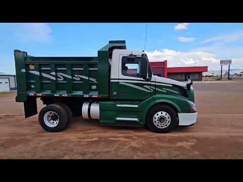 Volvo VNL 7m3 Acorazado Muelles 2016 - video