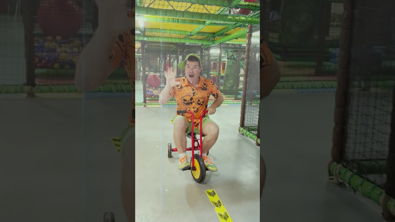 🎃🌿 Something wild and spook-tacular is creeping through the jungle!