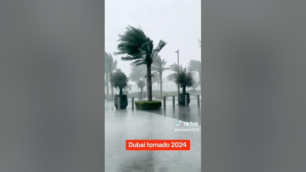 Watch the tornado in Dubai dubaitornado44.0K♫Thunderstorm (environmental sound) YouTube