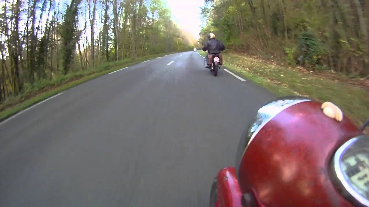 BALADE MOTOBÉCANE AV89 ET D45S