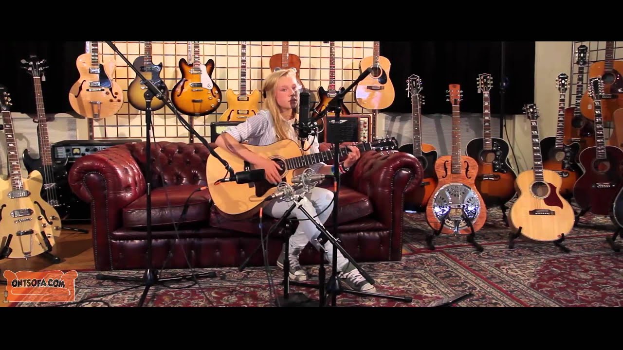 Billie Marten - Too Close (Alex Clare Cover) - Ont's Sofa Gibson Sessions