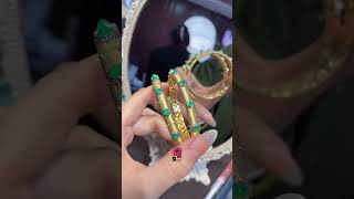 𝑩𝒖𝒄𝒄𝒆𝒍𝒍𝒂𝒕𝒊-𝑺𝒕𝒚𝒍𝒆 𝑻𝒂𝒑𝒆𝒓𝒆𝒅 𝑩𝒂𝒏𝒈𝒍𝒆