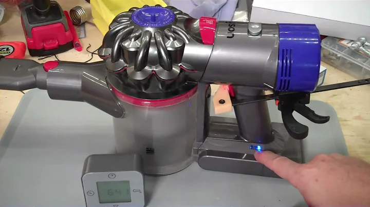 HOWTO: Replace a Dyson V8 battery