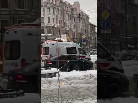И так сойдет! Уборка снега. Петербург 2022