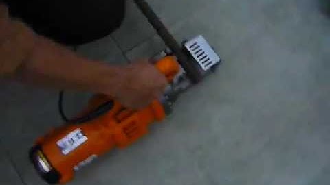 Máy cắt sắt thủy lục cầm tay Diamond DC-25X Nhật Bản (dùng điện 220v, nặng 20kg)