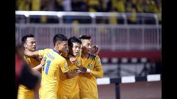 Phan Văn Đức (P7): Lập cú đúp, cứu Sông Lam Nghệ An một trận thua