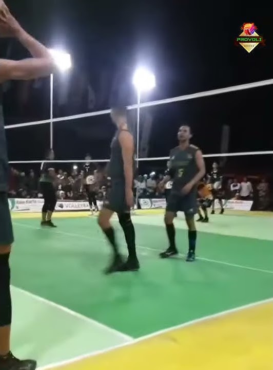 Pemanasan jeduk Saulocosta Touran setter Bagus Wahyu Ardianto...grand final SUKUN BADAK Vs IVONK RK