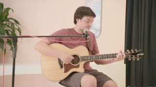 Video thumbnail of "Joue de la guitare avec Émile Bilodeau - J'en ai plein mon cass"