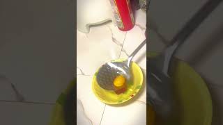 Simple egg hack #hacks #shorts
