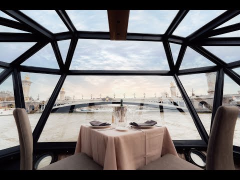 Un Dîner Croisière Romantique Sur La Seine Bateaux Mouches Paris 