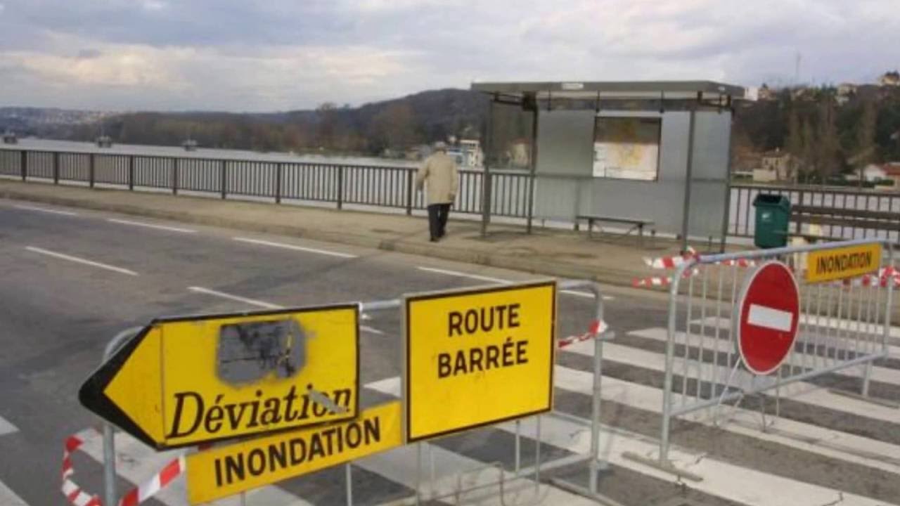 Inondations Rhône et Saône à Lyon - Mars 2001