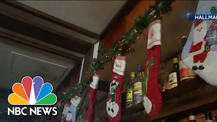 Americans Celebrate Christmas in July