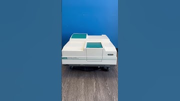 Varian Cary 300 Bio UV Visible Analytical Chemistry Spectrophotometer Series II