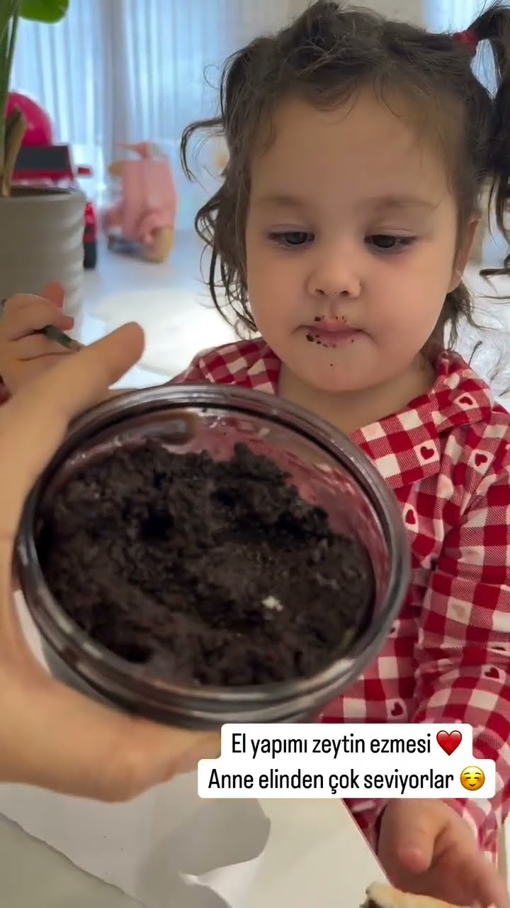 El yapımı zeytin ezmesi anne elinden çok seviyorlar ?❤️