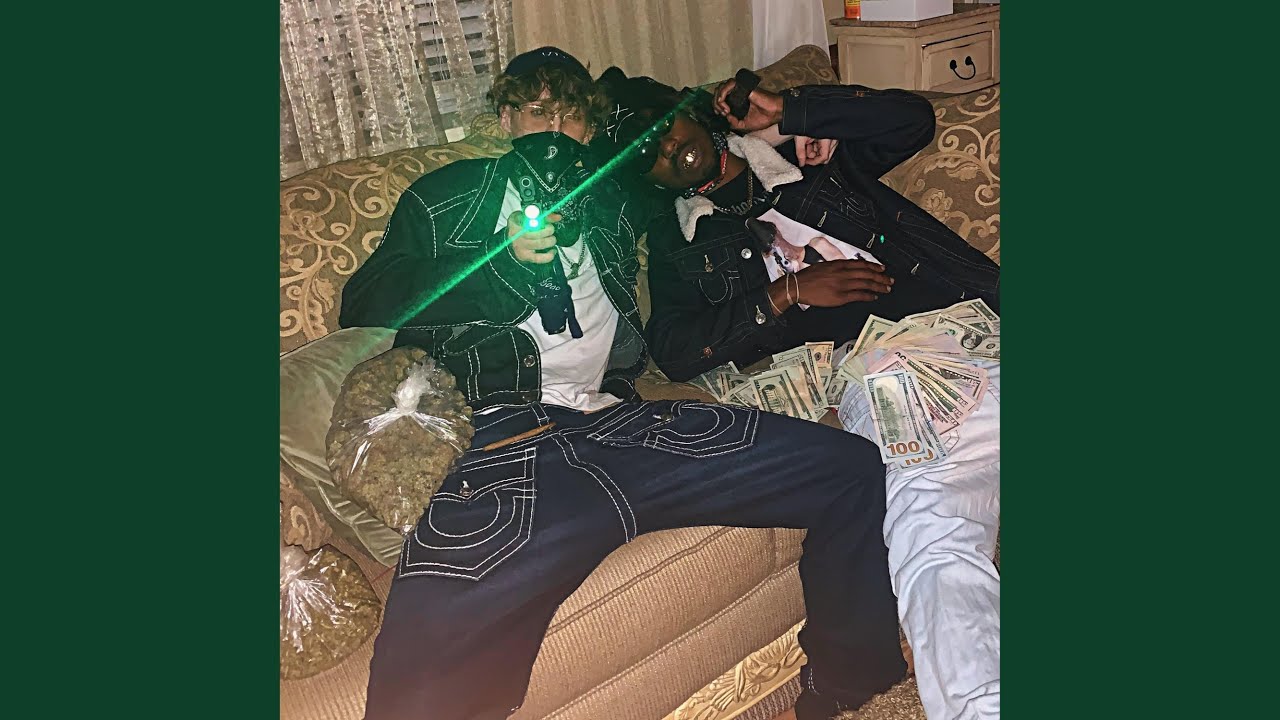 BU$$IN JUGGZ (feat. Mexikodro)