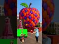The mascot vibrato assistant with a Apple placed on the football field is popular, co-produced