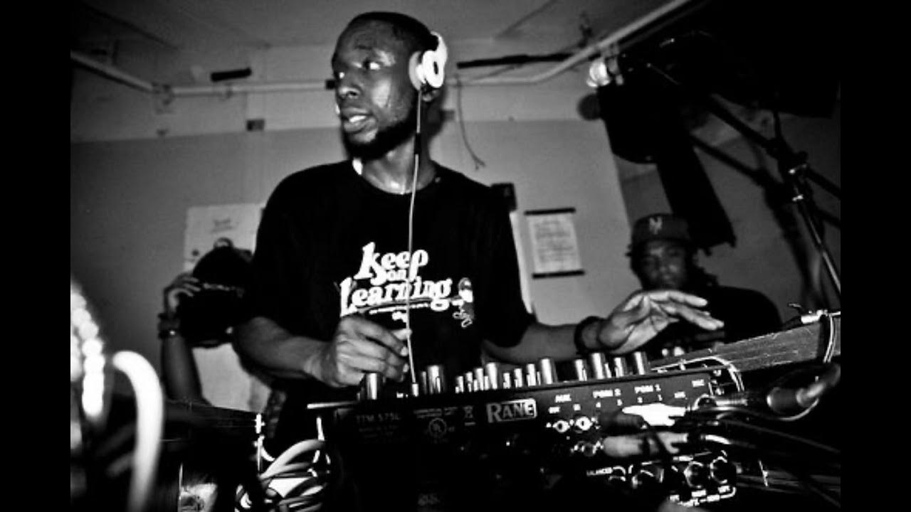 Nine wonder. 9th Wonder. 9th Wonder Producer photos. Producer by. Pete Rock and j Dilla.