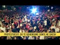 Marshim kilometrik! Pas Kryeministrisë, protestuesit rrethojnë edhe AKSHI