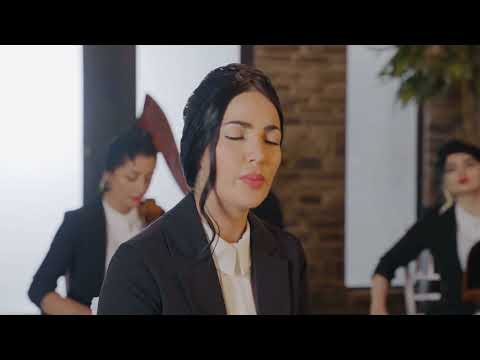 آهنگساز و سرپرست گروه کیوان ساکت خواننده صباپاشای وحیدتاج