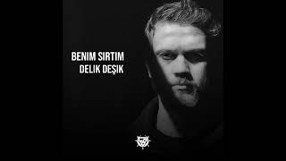 Benim Sırtım Delik Deşik Resimi