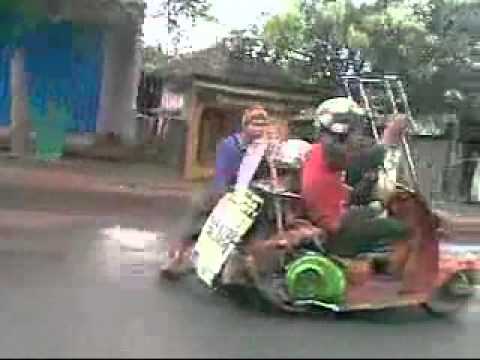 Vespa Goes To Cikampek Youtube