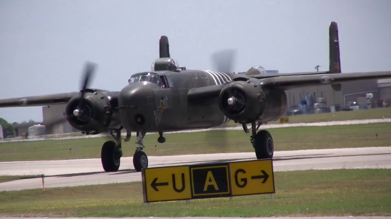 The B-25H Mitchell "BARBIE III" - YouTube