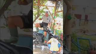 GOYANG ASYIK TUKANG CUCI MOTOR#viral #videoshort #cucimotor #goyangambyar