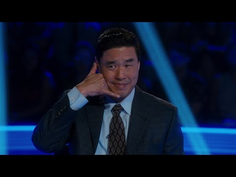 Louis Uses a Lifeline to Apologize to Eddie - Fresh Off the Boat