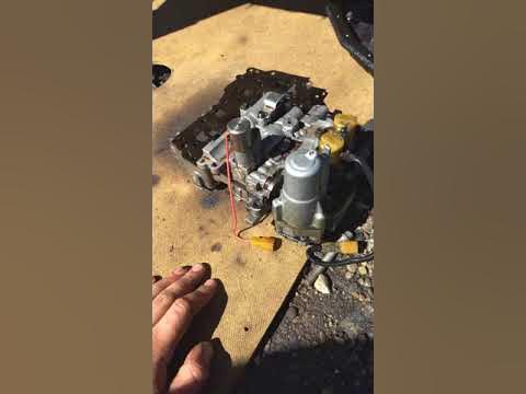 P0773 shift solenoid e code 97 Toyota Avalon - YouTube