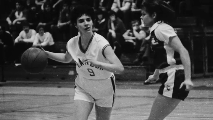 2022 Sports WOF Profile - Sara Gillis (nee Conlin)