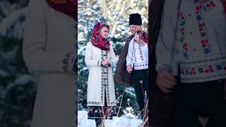 In seara Sfânta ! Astăzi pe YouTube!  #alexandracret #colinde2023 #colindecraciun #shorts