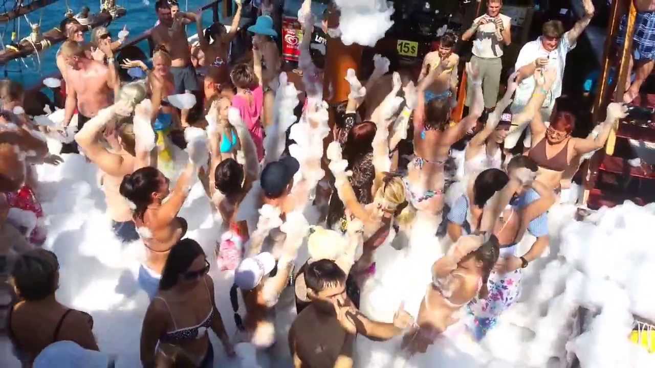 Где в турции отдыхает молодёж стоимость путевки в тайланд из владивостока
