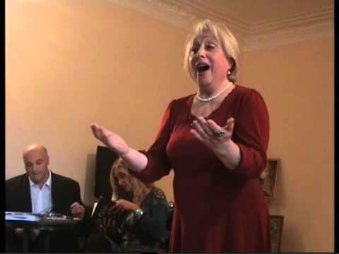 ნაზი სარჯველაძე- მომღერალი