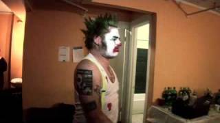 Vignette de la vidéo "NOFX - Cokie The Clown (Official Video)"