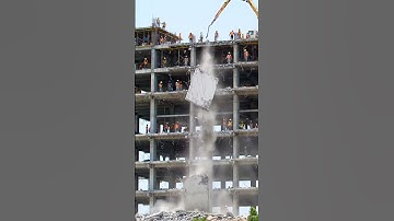 A construction site destroy 2