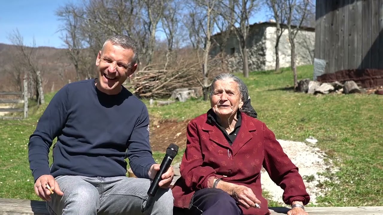 KADA UMREMO MLATIT ĆE GRAH SA NAMA BAKA MARE IZ BOŽIĆA